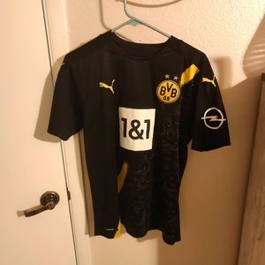 Borussia Dortmund Mens size M Jersey